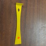 Rozpěrák lakovaný žlutý