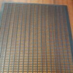 Mateří mřížka plast černá