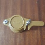 Vypouštěcí ventil hnědý